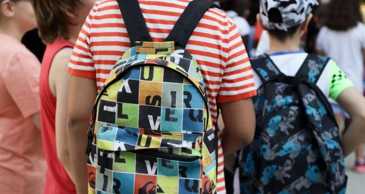 &Pi;&rho;&epsilon;&mu;&iota;έ&rho;&alpha; &sigma;ή&mu;&epsilon;&rho;&alpha; &gamma;&iota;&alpha; &tau;&omicron; &laquo;&Kappa;&alpha;&lambda;ά&theta;&iota; &Sigma;&chi;&omicron;&lambda;&iota;&kappa;ώ&nu; &Epsilon;&iota;&delta;ώ&nu;&raquo; | &Tau;&alpha; 11 &epsilon;ί&delta;&eta; &sigma;&epsilon; &pi;&rho;&omicron;&sigma;&iota;&tau;έ&sigmaf; &tau;&iota;&mu;έ&sigmaf;, &pi;ό&sigma;&omicron; &theta;&alpha; &delta;&iota;&alpha;&rho;&kappa;έ&sigma;&epsilon;&iota; &tau;&omicron; &mu;έ&tau;&rho;&omicron;