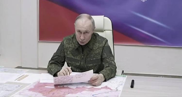 Απόρρητο έγγραφο αποκαλύπτει τι ετοιμάζει ο Πούτιν για το ουκρανικό και τη στάση του στο σχέδιο Τραμπ