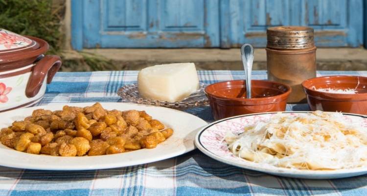 Taste Atlas: &Tau;&omicron; &Beta;ό&rho;&epsilon;&iota;&omicron; &Alpha;&iota;&gamma;&alpha;ί&omicron; &alpha;&nu;ά&mu;&epsilon;&sigma;&alpha; &sigma;&tau;&omicron;&upsilon;&sigmaf; &kappa;&omicron;&rho;&upsilon;&phi;&alpha;ί&omicron;&upsilon;&sigmaf; &gamma;&alpha;&sigma;&tau;&rho;&omicron;&nu;&omicron;&mu;&iota;&kappa;&omicron;ύ&sigmaf; &pi;&rho;&omicron;&omicron;&rho;&iota;&sigma;&mu;&omicron;ύ&sigmaf; &tau;&omicron;&upsilon; &kappa;ό&sigma;&mu;&omicron;&upsilon;