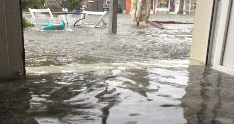 Τις πληγές της μετρά η Λήμνος μετά το χτύπημα της «Μέδουσας» | Μοσχάκης και Μπιμπούδης μιλούν στον FM 100 (mp3)