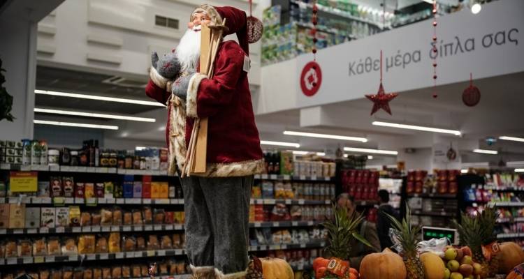 &Xi;&epsilon;&kappa;&iota;&nu;ά &sigma;&tau;&iota;&sigmaf; 13 &Delta;&epsilon;&kappa;&epsilon;&mu;&beta;&rho;ί&omicron;&upsilon; &tau;&omicron; &laquo;&Kappa;&alpha;&lambda;ά&theta;&iota; &tau;&omega;&nu; &Chi;&rho;&iota;&sigma;&tau;&omicron;&upsilon;&gamma;έ&nu;&nu;&omega;&nu;&raquo; | &Tau;&alpha; 5 &pi;&rho;&omicron;ϊό&nu;&tau;&alpha; &pi;&omicron;&upsilon; έ&chi;&omicron;&upsilon;&nu; &laquo;&kappa;&lambda;&epsilon;&iota;&delta;ώ&sigma;&epsilon;&iota;&raquo;