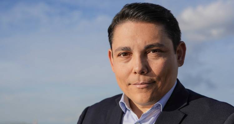 &Tau;&epsilon;&tau;&rho;&alpha;ή&mu;&epsilon;&rho;&eta; &pi;&epsilon;&rho;&iota;&omicron;&delta;&epsilon;ί&alpha; &Gamma;&iota;ά&nu;&nu;&eta; &Mu;&pi;&omicron;&upsilon;&rho;&nu;&omicron;ύ &sigma;&tau;&eta; &Lambda;ή&mu;&nu;&omicron;