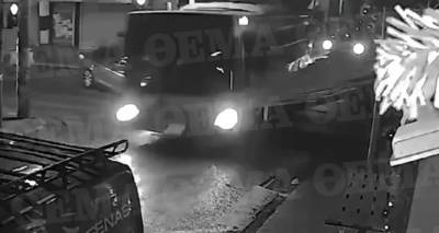 &Nu;ί&kappa;&alpha;&iota;&alpha;: &Eta; &sigma;&tau;&iota;&gamma;&mu;ή &tau;&omicron;&upsilon; &tau;&rho;&omicron;&chi;&alpha;ί&omicron;&upsilon; &mu;&epsilon; &tau;&omicron; &lambda;&epsilon;&omega;&phi;&omicron;&rho;&epsilon;ί&omicron; &pi;&omicron;&upsilon; έ&pi;&epsilon;&sigma;&epsilon; &pi;ά&nu;&omega; &sigma;&epsilon; &sigma;&tau;&alpha;&theta;&mu;&epsilon;&upsilon;&mu;έ&nu;&alpha; &omicron;&chi;ή&mu;&alpha;&tau;&alpha;