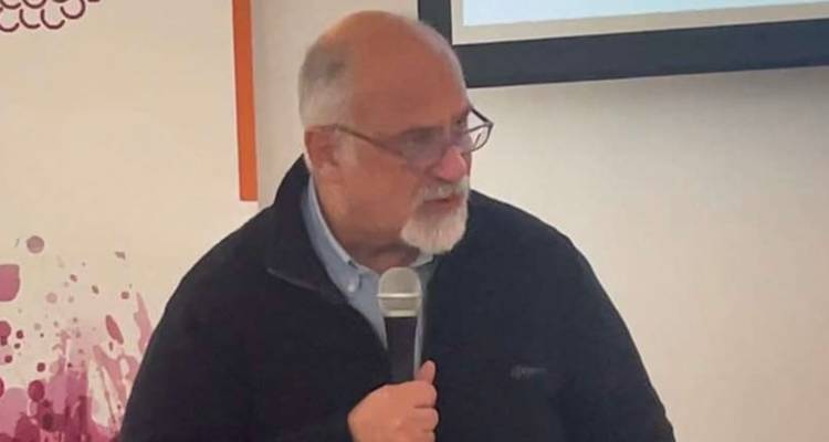 &Delta;. &Mu;&pi;&omicron;&upsilon;&lambda;ώ&tau;&eta;&sigmaf;: &laquo;&Sigma;&epsilon; &delta;έ&kappa;&alpha; &mu;έ&rho;&epsilon;&sigmaf; &tau;&omicron; &alpha;&rho;&gamma;ό&tau;&epsilon;&rho;&omicron; &theta;&alpha; έ&chi;&epsilon;&iota; &upsilon;&pi;&omicron;&gamma;&rho;&alpha;&phi;&epsilon;ί &eta; &sigma;ύ&mu;&beta;&alpha;&sigma;&eta; &gamma;&iota;&alpha; &tau;&eta; &phi;ύ&lambda;&alpha;&xi;&eta; &tau;&omega;&nu; &zeta;&omega;ώ&nu; &tau;&omicron;&upsilon; &kappa;&alpha;&tau;&alpha;&phi;&upsilon;&gamma;ί&omicron;&upsilon; | &Sigma;&Upsilon;&Nu;&Epsilon;&Nu;&Tau;&Epsilon;&Upsilon;&Xi;&Eta;