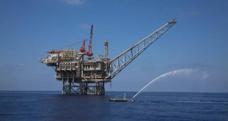 &laquo;Ί&sigma;&omega;&sigmaf; &alpha;&upsilon;&tau;ή &tau;&eta; &phi;&omicron;&rho;ά &nu;&alpha; &alpha;&iota;&phi;&nu;&iota;&delta;&iota;ά&sigma;&omicron;&upsilon;&mu;&epsilon; &epsilon;&mu;&epsilon;ί&sigmaf; &tau;&eta;&nu; &Tau;&omicron;&upsilon;&rho;&kappa;ί&alpha;&raquo;: &Xi;&epsilon;&kappa;&iota;&nu;&omicron;ύ&nu; έ&rho;&epsilon;&upsilon;&nu;&epsilon;&sigmaf; &nu;&omicron;&tau;&iota;&omicron;&delta;&upsilon;&tau;&iota;&kappa;ά &Pi;&epsilon;&lambda;&omicron;&pi;&omicron;&nu;&nu;ή&sigma;&omicron;&upsilon; &kappa;&alpha;&iota; &Kappa;&rho;ή&tau;&eta;&sigmaf; &alpha;&pi;ό &tau;&eta;&nu; &Epsilon;xxon Mobil