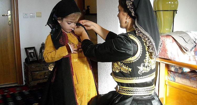 Δύο ελληνικοί χοροί του Δεκαπενταύγουστου στην παγκόσμια πολιτιστική κληρονομιά της UNESCO