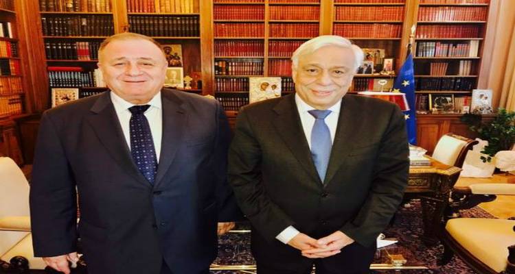 &Mu;&epsilon; &tau;&omicron;&nu; &Pi;&alpha;&nu;&tau;&epsilon;&lambda;ή &Mu;&pi;&omicron;ύ&mu;&pi;&omicron;&upsilon;&rho;&alpha; &sigma;&upsilon;&nu;&alpha;&nu;&tau;ή&theta;&eta;&kappa;&epsilon; &omicron; &Pi;&rho;&omicron;&kappa;ό&pi;&eta;&sigmaf; &Pi;&alpha;&upsilon;&lambda;ό&pi;&omicron;&upsilon;&lambda;&omicron;&sigmaf;