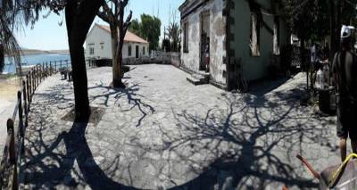 &Omicron;&iota; &phi;ί&lambda;&omicron;&iota; &tau;&omicron;&upsilon; &laquo;&Iota;&pi;&pi;ό&kappa;&alpha;&mu;&pi;&omicron;&upsilon;&raquo; &Lambda;ή&mu;&nu;&omicron;&upsilon; &zeta;&eta;&tau;&omicron;ύ&nu; &tau;&eta; &beta;&omicron;ή&theta;&epsilon;&iota;ά &sigma;&omicron;&upsilon;: &laquo;&Theta;&alpha; &tau;&omicron; &alpha;&phi;ή&sigma;&omicron;&upsilon;&mu;&epsilon; έ&tau;&sigma;&iota;;&raquo;