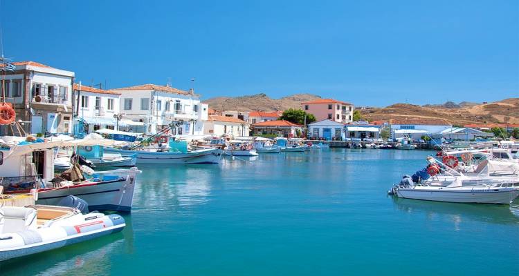 &Eta; &Lambda;ή&mu;&nu;&omicron;&sigmaf; &sigma;&tau;&alpha; &epsilon;&xi;&iota; &nu;&eta;&sigma;&iota;ά &tau;&omicron;&upsilon; &Alpha;&iota;&gamma;&alpha;ί&omicron;&upsilon; &mu;&epsilon; &tau;&eta;&nu; &pi;&iota;&omicron; &laquo;&kappa;&alpha;&theta;&alpha;&rho;ή&raquo; &alpha;&tau;&mu;ό&sigma;&phi;&alpha;&iota;&rho;&alpha;, &pi;&omicron;&iota;&omicron;&sigmaf; &omicron; &lambda;ό&gamma;&omicron;&sigmaf;;