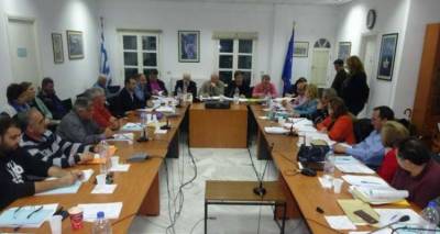 &Omicron; &Delta;ή&mu;&omicron;&sigmaf; &Lambda;ή&mu;&nu;&omicron;&upsilon; &sigma;&tau;&omicron; &pi;&lambda;&epsilon;&upsilon;&rho;ό &alpha;&iota;&mu;&omicron;&kappa;&alpha;&theta;&alpha;&rho;&iota;&zeta;ό&mu;&epsilon;&nu;&omega;&nu; &kappa;&alpha;&iota; &alpha;&gamma;&rho;&omicron;&kappa;&tau;&eta;&nu;&omicron;&tau;&rho;ό&phi;&omega;&nu; - &alpha;&lambda;&iota;έ&omega;&nu;