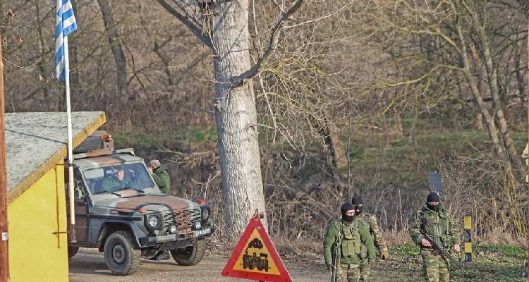 &Sigma;&epsilon; &epsilon;&pi;&iota;&phi;&upsilon;&lambda;&alpha;&kappa;ή &gamma;&iota;&alpha; &laquo;&theta;&epsilon;&rho;&mu;ό &kappa;&alpha;&lambda;&omicron;&kappa;&alpha;ί&rho;&iota;&raquo;: &laquo;&Tau;&epsilon;ί&chi;&omicron;&sigmaf;&raquo; &sigma;&tau;&omicron;&nu; Έ&beta;&rho;&omicron;, &epsilon;&pi;&alpha;&gamma;&rho;ύ&pi;&nu;&eta;&sigma;&eta; &sigma;&tau;&alpha; &nu;&eta;&sigma;&iota;ά &gamma;&iota;&alpha; &tau;&eta;&nu; &epsilon;&pi;έ&tau;&epsilon;&iota;&omicron; &tau;&eta;&sigmaf; Ά&lambda;&omega;&sigma;&eta;&sigmaf;