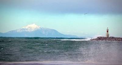 &Sigma;&epsilon; &kappa;&lambda;&omicron;&iota;ό &theta;&upsilon;&epsilon;&lambda;&lambda;&omega;&delta;ώ&nu; &alpha;&nu;έ&mu;&omega;&nu; &eta; &Lambda;ή&mu;&nu;&omicron;&sigmaf; &kappa;&alpha;&iota; &tau;&omicron; &Alpha;&iota;&gamma;&alpha;ί&omicron; | &Alpha;&nu;&alpha;&lambda;&upsilon;&tau;&iota;&kappa;ή &pi;&rho;ό&gamma;&nu;&omega;&sigma;&eta; &gamma;&iota;&alpha; &tau;&eta;&nu; &Tau;&epsilon;&tau;ά&rho;&tau;&eta; 18 &Phi;&epsilon;&beta;&rho;&omicron;&upsilon;&alpha;&rho;ί&omicron;&upsilon;