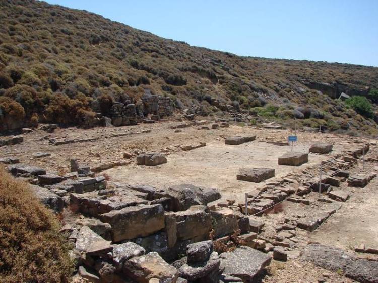 &Kappa;&lambda;&epsilon;&iota;&sigma;&tau;ό&sigmaf; &omicron; &alpha;&rho;&chi;&alpha;&iota;&omicron;&lambda;&omicron;&gamma;&iota;&kappa;ό&sigmaf; &chi;ώ&rho;&omicron;&sigmaf; &Kappa;&alpha;&beta;&epsilon;&iota;&rho;ί&omega;&nu; &lambda;ό&gamma;&omega;...&alpha;&delta;&epsilon;ί&alpha;&sigmaf;!