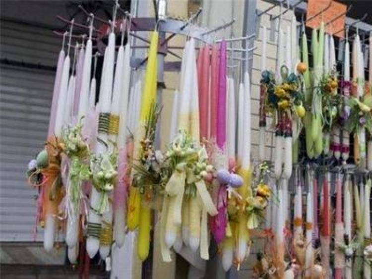 &Tau;&omicron; &Pi;&alpha;&sigma;&chi;&alpha;&lambda;&iota;&nu;ό &omega;&rho;ά&rho;&iota;&omicron; &tau;&omega;&nu; &kappa;&alpha;&tau;&alpha;&sigma;&tau;&eta;&mu;ά&tau;&omega;&nu;