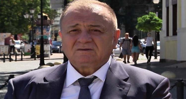 Μπούμπουρας: «Με απέτρεψαν να ασχοληθώ με τον Άρη»