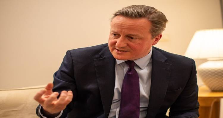 Ο Ντέιβιντ Κάμερον επαναβεβαιώνει τη βρετανική υποστήριξη στην Ουκρανία