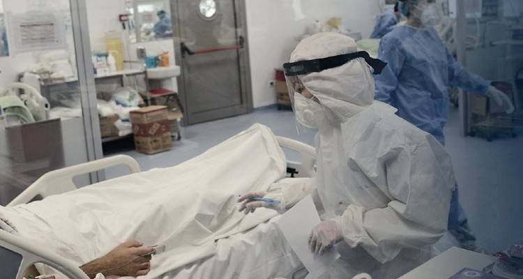 &Sigma;&tau;&alpha; 1.829 &tau;&alpha; &nu;έ&alpha; &kappa;&rho;&omicron;ύ&sigma;&mu;&alpha;&tau;&alpha; - 841 &omicron;&iota; &delta;&iota;&alpha;&sigma;&omega;&lambda;&eta;&nu;&omega;&mu;έ&nu;&omicron;&iota;, 65 &theta;ά&nu;&alpha;&tau;&omicron;&iota;