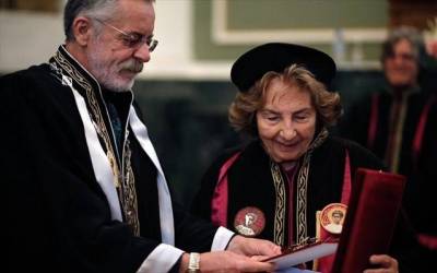 Επίτιμη διδάκτορας στο Παιδαγωγικό του ΑΠΘ αναγορεύτηκε η Άλκη Ζέη (photos)