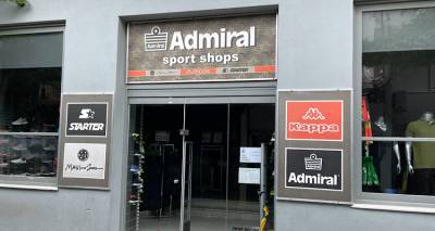 &Mu;&iota;&kappa;&rho;ή &alpha;&gamma;&gamma;&epsilon;&lambda;ί&alpha;: To Admiral &Lambda;ή&mu;&nu;&omicron;&upsilon; &alpha;&nu;&alpha;&zeta;&eta;&tau;ά &pi;&omega;&lambda;&eta;&tau;ή/&tau;&rho;&iota;&alpha;