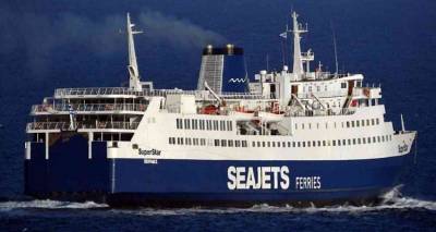 SuperStar: &Alpha;&nu;&epsilon;&kappa;&tau;έ&lambda;&epsilon;&sigma;&tau;&omicron; &tau;&omicron; &delta;&rho;&omicron;&mu;&omicron;&lambda;ό&gamma;&iota;&omicron; &Lambda;&alpha;ύ&rho;&iota;&omicron; - &Lambda;ή&mu;&nu;&omicron;&sigmaf; - &Kappa;&alpha;&beta;ά&lambda;&alpha; &lambda;ό&gamma;&omega; &delta;&upsilon;&sigma;&mu;&epsilon;&nu;ώ&nu; &kappa;&alpha;&iota;&rho;&iota;&kappa;ώ&nu; &sigma;&upsilon;&nu;&theta;&eta;&kappa;ώ&nu;