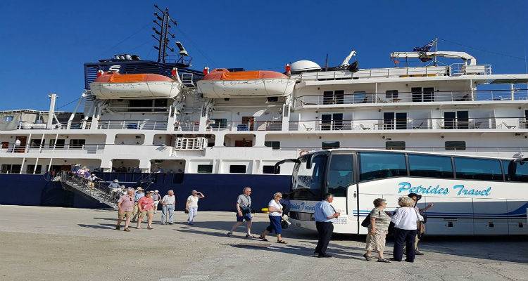 Λήμνος: Εντυπωσίασε και εντυπωσιάστηκε το χθεσινό γκρουπ τουριστών του ISLAND SKY (photos)