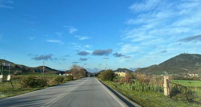 &Mu;&epsilon; &alpha;ί&theta;&rho;&iota;&omicron; &kappa;&alpha;&iota;&rho;ό &eta; &Kappa;&alpha;&theta;&alpha;&rho;ά &Delta;&epsilon;&upsilon;&tau;έ&rho;&alpha; &sigma;&tau;&eta; &Lambda;ή&mu;&nu;&omicron;