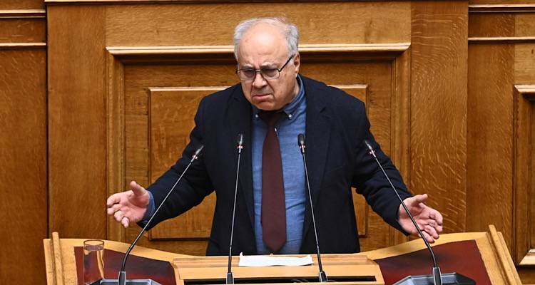 &Pi;&alpha;&rho;&alpha;&sigma;&kappa;&epsilon;&upsilon;&alpha;ΐ&delta;&eta;&sigmaf; &mu;&epsilon;&tau;ά &tau;&eta; &delta;&iota;&alpha;&gamma;&rho;&alpha;&phi;ή: &laquo;&Delta;&epsilon;&nu; &mu;&pi;&omicron;&rho;&epsilon;ί&tau;&epsilon; &nu;&alpha; &mu;&epsilon; &beta;&gamma;ά&lambda;&epsilon;&tau;&epsilon; &alpha;&pi;ό &tau;&iota;&sigmaf; &kappa;&alpha;&rho;&delta;&iota;έ&sigmaf; &tau;&omega;&nu; &nu;&eta;&sigma;&iota;&omega;&tau;ώ&nu;&raquo;