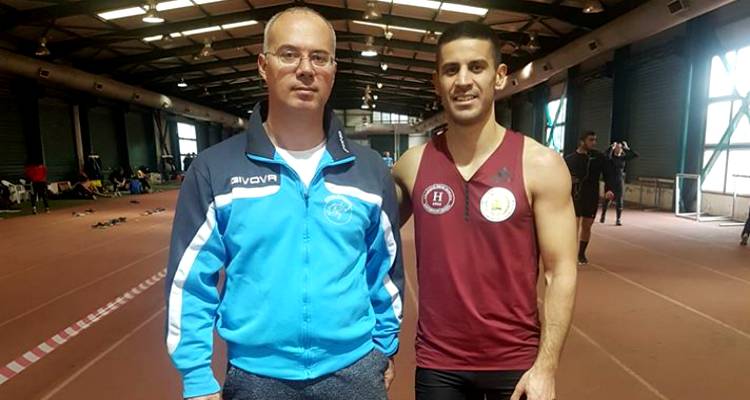 1&omicron;&sigmaf; &omicron; &Lambda;&eta;&mu;&nu;&iota;ό&sigmaf; &Mu;&epsilon;&rho;&tau;&zeta;&alpha;&nu;ί&delta;&eta;&sigmaf; &sigma;&tau;&eta; &Theta;&epsilon;&sigma;&sigma;&alpha;&lambda;&omicron;&nu;ί&kappa;&eta;! (video)