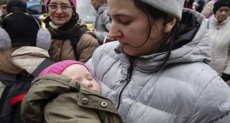 &Rho;&omega;&sigma;&iota;&kappa;ή &epsilon;&iota;&sigma;&beta;&omicron;&lambda;ή &sigma;&tau;&eta;&nu; &Omicron;&upsilon;&kappa;&rho;&alpha;&nu;ί&alpha;: &Omicron; &Delta;ή&mu;&alpha;&rho;&chi;&omicron;&sigmaf; &zeta;&eta;&tau;ά &tau;&eta;&nu; &pi;&lambda;ή&rho;&eta; &epsilon;&kappa;&kappa;έ&nu;&omega;&sigma;&eta; &tau;&eta;&sigmaf; &Mu;&alpha;&rho;&iota;&omicron;ύ&pi;&omicron;&lambda;&eta;&sigmaf;