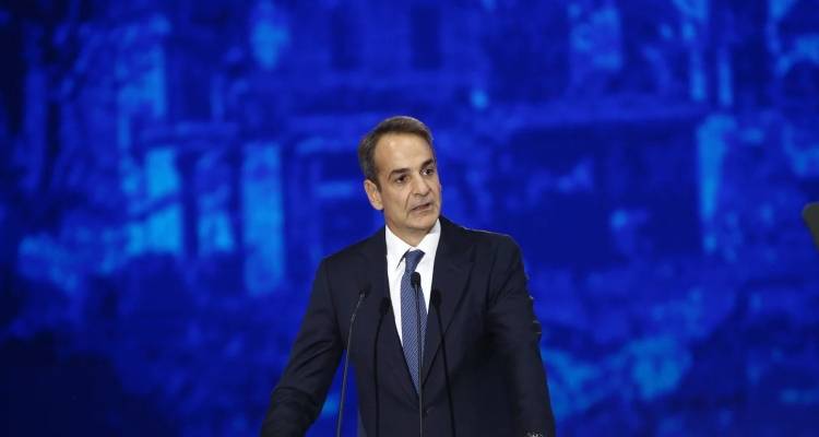 &Delta;&Epsilon;&Theta;: &Alpha;&upsilon;&tau;&omicron;ί &epsilon;ί&nu;&alpha;&iota; &omicron;&iota; 4 ά&xi;&omicron;&nu;&epsilon;&sigmaf; &tau;&eta;&sigmaf; &omicron;&iota;&kappa;&omicron;&nu;&omicron;&mu;&iota;&kappa;ή&sigmaf; &pi;&omicron;&lambda;&iota;&tau;&iota;&kappa;ή&sigmaf; &pi;&omicron;&upsilon; &theta;&alpha; &pi;&alpha;&rho;&omicron;&upsilon;&sigma;&iota;ά&sigma;&epsilon;&iota; &omicron; &Kappa;&upsilon;&rho;&iota;ά&kappa;&omicron;&sigmaf; &Mu;&eta;&tau;&sigma;&omicron;&tau;ά&kappa;&eta;&sigmaf;