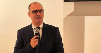 &laquo;&Iota;&sigma;&chi;&upsilon;&rho;ή &Lambda;ή&mu;&nu;&omicron;&sigmaf;&raquo;: &Pi;&alpha;&gamma;&kappa;ό&sigma;&mu;&iota;&alpha; &Eta;&mu;έ&rho;&alpha; &Mu;&omicron;&upsilon;&sigma;&epsilon;ί&omega;&nu; &mu;&epsilon; &kappa;&lambda;&epsilon;&iota;&sigma;&tau;ά &mu;&omicron;&upsilon;&sigma;&epsilon;ί&alpha; &sigma;&tau;&eta; &Lambda;ή&mu;&nu;&omicron;