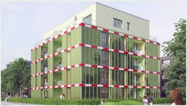 Σπίτι τροφοδοτείται από πρόσοψη με μικροφύκη