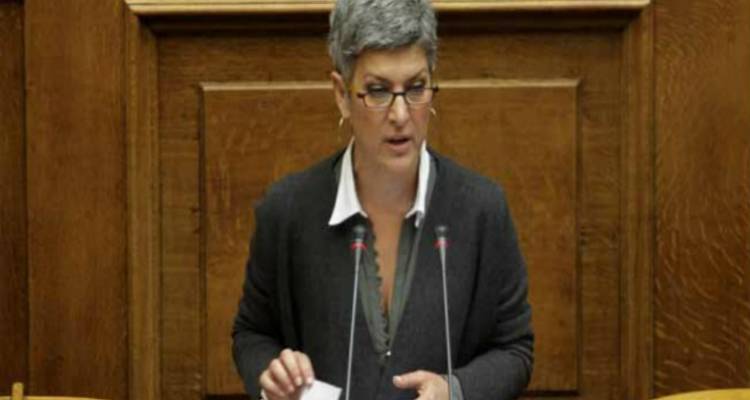 &Kappa;&upsilon;&rho;ί&tau;&sigma;&eta;: &laquo;&Alpha;&upsilon;&tau;&omicron;ί &pi;&omicron;&upsilon; &kappa;&lambda;έ&beta;&omicron;&upsilon;&nu; &tau;&omicron; &psi;&omega;&mu;ί &alpha;&pi;&rsquo; &tau;&omicron; &tau;&rho;&alpha;&pi;έ&zeta;&iota; &iota;&delta;&rho;ύ&omicron;&upsilon;&nu; &pi;&alpha;&rho;&alpha;&tau;&eta;&rho;&eta;&tau;ή&rho;&iota;&alpha; &gamma;&iota;&alpha; &nu;&alpha;... &epsilon;&lambda;έ&gamma;&chi;&omicron;&upsilon;&nu; &tau;&omicron; έ&gamma;&kappa;&lambda;&eta;&mu;ά &tau;&omicron;&upsilon;&sigmaf;&raquo;