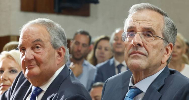 &laquo;&Kappa;&upsilon;&beta;&epsilon;&rho;&nu;&eta;&tau;&iota;&kappa;ά&raquo; &pi;&upsilon;&rho;ά &sigma;&tau;&omicron;&upsilon;&sigmaf; &laquo;&pi;&alpha;&tau;&rho;&iota;ώ&tau;&epsilon;&sigmaf; &tau;&omicron;&upsilon; &pi;&lambda;&eta;&kappa;&tau;&rho;&omicron;&lambda;&omicron;&gamma;ί&omicron;&upsilon;&raquo; &kappa;&alpha;&iota; &kappa;&rho;&iota;&tau;&iota;&kappa;ή &sigma;&epsilon; &Kappa;&alpha;&rho;&alpha;&mu;&alpha;&nu;&lambda;ή-&Sigma;&alpha;&mu;&alpha;&rho;ά &mu;&epsilon;&tau;ά &tau;&eta; &sigma;&upsilon;&nu;ά&nu;&tau;&eta;&sigma;&eta; &Mu;&eta;&tau;&sigma;&omicron;&tau;ά&kappa;&eta;-&Epsilon;&rho;&nu;&tau;&omicron;&gamma;ά&nu;
