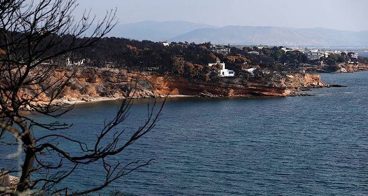 Δίκη για το Μάτι: Τι κατέθεσε γυναίκα που έχασε τον αδελφό της και τα δύο του παιδιά