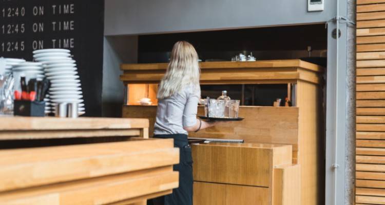 &Kappa;&alpha;&tau;ώ&tau;&alpha;&tau;&omicron;&sigmaf; &mu;&iota;&sigma;&theta;ό&sigmaf;: &Alpha;&nu;&omicron;ί&gamma;&epsilon;&iota; &eta; &sigma;&upsilon;&zeta;ή&tau;&eta;&sigma;&eta; &gamma;&iota;&alpha; &alpha;ύ&xi;&eta;&sigma;&eta; έ&omega;&sigmaf; 5% | &Tau;&iota; &lambda;έ&nu;&epsilon; &epsilon;&rho;&gamma;&omicron;&delta;ό&tau;&epsilon;&sigmaf;, &Tau;&rho;ά&pi;&epsilon;&zeta;&alpha; &tau;&eta;&sigmaf; &Epsilon;&lambda;&lambda;ά&delta;&omicron;&sigmaf;