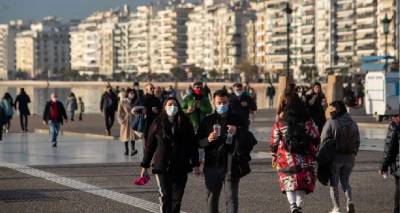 &Kappa;&omicron;&rho;&omega;&nu;&omicron;ϊό&sigmaf;: &Sigma;&tau;&alpha; 22.889 &tau;&alpha; &nu;έ&alpha; &kappa;&rho;&omicron;ύ&sigma;&mu;&alpha;&tau;&alpha;, 108 &theta;ά&nu;&alpha;&tau;&omicron;&iota;, 524 &delta;&iota;&alpha;&sigma;&omega;&lambda;&eta;&nu;&omega;&mu;έ&nu;&omicron;&iota;