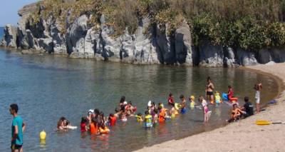 &Phi;&omega;&tau;&omicron;&gamma;&rho;&alpha;&phi;ί&alpha;: &Nu;&alpha;&upsilon;&tau;&iota;&kappa;ό&sigmaf; Ό&mu;&iota;&lambda;&omicron;&sigmaf; &Lambda;ή&mu;&nu;&omicron;&upsilon;
