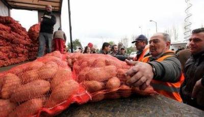 Αγορές χωρίς μεσάζοντες ζητούν οι καταναλωτές