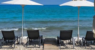 &Sigma;&upsilon;&nu;&epsilon;&lambda;ή&phi;&theta;&eta; &kappa;&alpha;&iota; &eta; 21&chi;&rho;&omicron;&nu;&eta; &gamma;&iota;&alpha; &tau;&omicron;&nu; ά&gamma;&rho;&iota;&omicron; &kappa;&alpha;&beta;&gamma;ά &gamma;&iota;&alpha; &mu;&iota;&alpha; &xi;&alpha;&pi;&lambda;ώ&sigma;&tau;&rho;&alpha; &sigma;&tau;&eta; &Beta;&omicron;&upsilon;&lambda;&iota;&alpha;&gamma;&mu;έ&nu;&eta;, ό&pi;&omicron;&upsilon; έ&chi;&alpha;&sigma;&epsilon; &tau;&eta; &zeta;&omega;ή &tau;&omicron;&upsilon; 82&chi;&rho;&omicron;&nu;&omicron;&sigmaf;