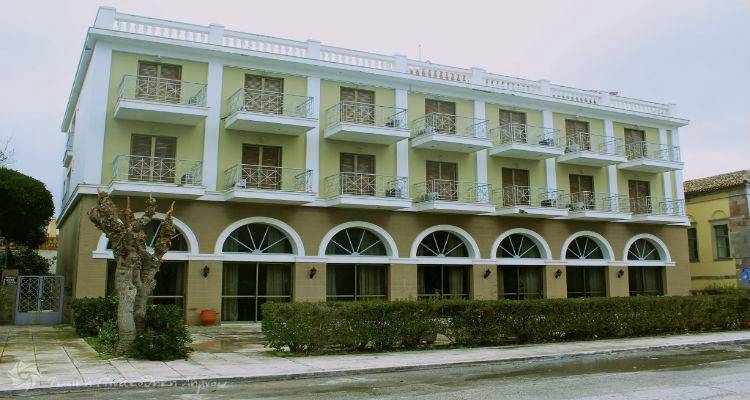 «Κλείνει» η Δαλλή στη Μύρινα