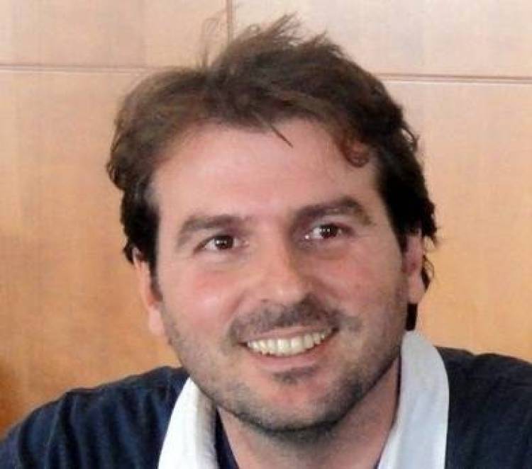 Στην αναμπουμπούλα ο λύκος χαίρεται!!! Από την οικονομική και κοινωνική κρίση σε κρίση πολιτεύματος και συνταγματικής νομιμότητας.