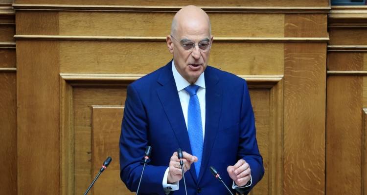 Δένδιας: Οι τρελές σπατάλες στον στρατό | Η πισίνα 49 μέτρων, το ρετιρέ αξιωματικού σε πολυκατοικία που νοικιάστηκε 800.000 ευρώ