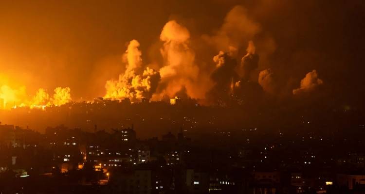 Πάνω από 1.100 νεκροί στον πόλεμο Ισραήλ-Χαμάς | Ρουκέτες στο Τελ Αβίβ, πάνω από 100 Ισραηλινοί όμηροι στη Γάζα