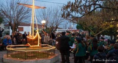 &Eta; &Kappa;&alpha;&lambda;&lambda;&iota;&theta;έ&alpha; &phi;&omicron;&rho;ά&epsilon;&iota; &tau;&alpha; &gamma;&iota;&omicron;&rho;&tau;&iota;&nu;ά &tau;&eta;&sigmaf;