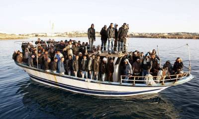 Στη Λήμνο από το πρωί 100 παράνομοι μετανάστες