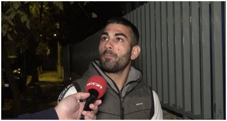 &Nu;έ&alpha; &Sigma;&mu;ύ&rho;&nu;&eta;: &Alpha;&pi;&omicron;&lambda;&omicron;&gamma;&omicron;ύ&nu;&tau;&alpha;&iota; &tau;&omicron; &mu;&epsilon;&sigma;&eta;&mu;έ&rho;&iota; &omicron;&iota; &tau;&rho;&epsilon;&iota;&sigmaf; &kappa;&alpha;&tau;&eta;&gamma;&omicron;&rho;&omicron;ύ&mu;&epsilon;&nu;&omicron;&iota; &sigma;&tau;&eta;&nu; &upsilon;&pi;ό&theta;&epsilon;&sigma;&eta; &mu;&alpha;&sigma;&tau;&rho;&omicron;&pi;&epsilon;ί&alpha;&sigmaf; &sigma;&epsilon; &beta;ά&rho;&omicron;&sigmaf; 14&chi;&rho;&omicron;&nu;&eta;&sigmaf;