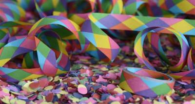 Έ&theta;&iota;&mu;&alpha; &tau;&eta;&sigmaf; &Alpha;&pi;&omicron;&kappa;&rho;&iota;ά&sigmaf; &sigma;&tau;&eta; &Lambda;ή&mu;&nu;&omicron;