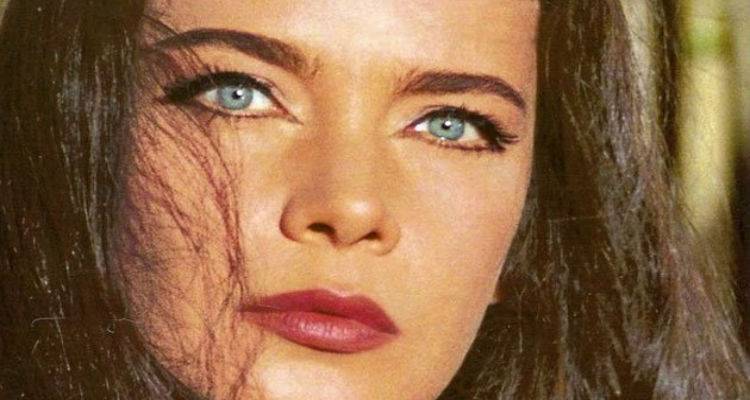 Τζένη Καρέζη: Σαν σήμερα «κοιμήθηκαν» τα πιο όμορφα μάτια του ελληνικού σινεμά