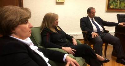 Τη στήριξή της στα αιτήματα των νησιωτών εξέφρασε η πρόεδρος του ΠΑΣΟΚ